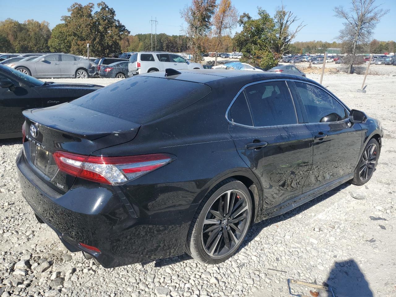 2019 TOYOTA CAMRY XSE - Image 3