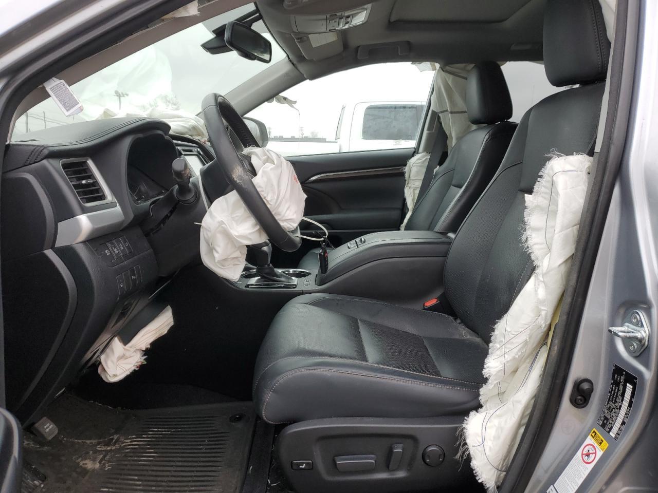 2014 TOYOTA HIGHLANDER - Фото 7