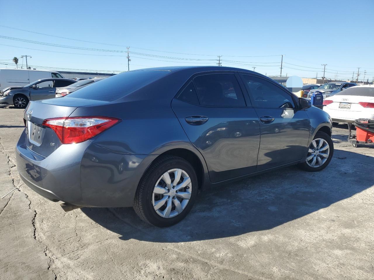 2015 TOYOTA COROLLA L - Фото 3