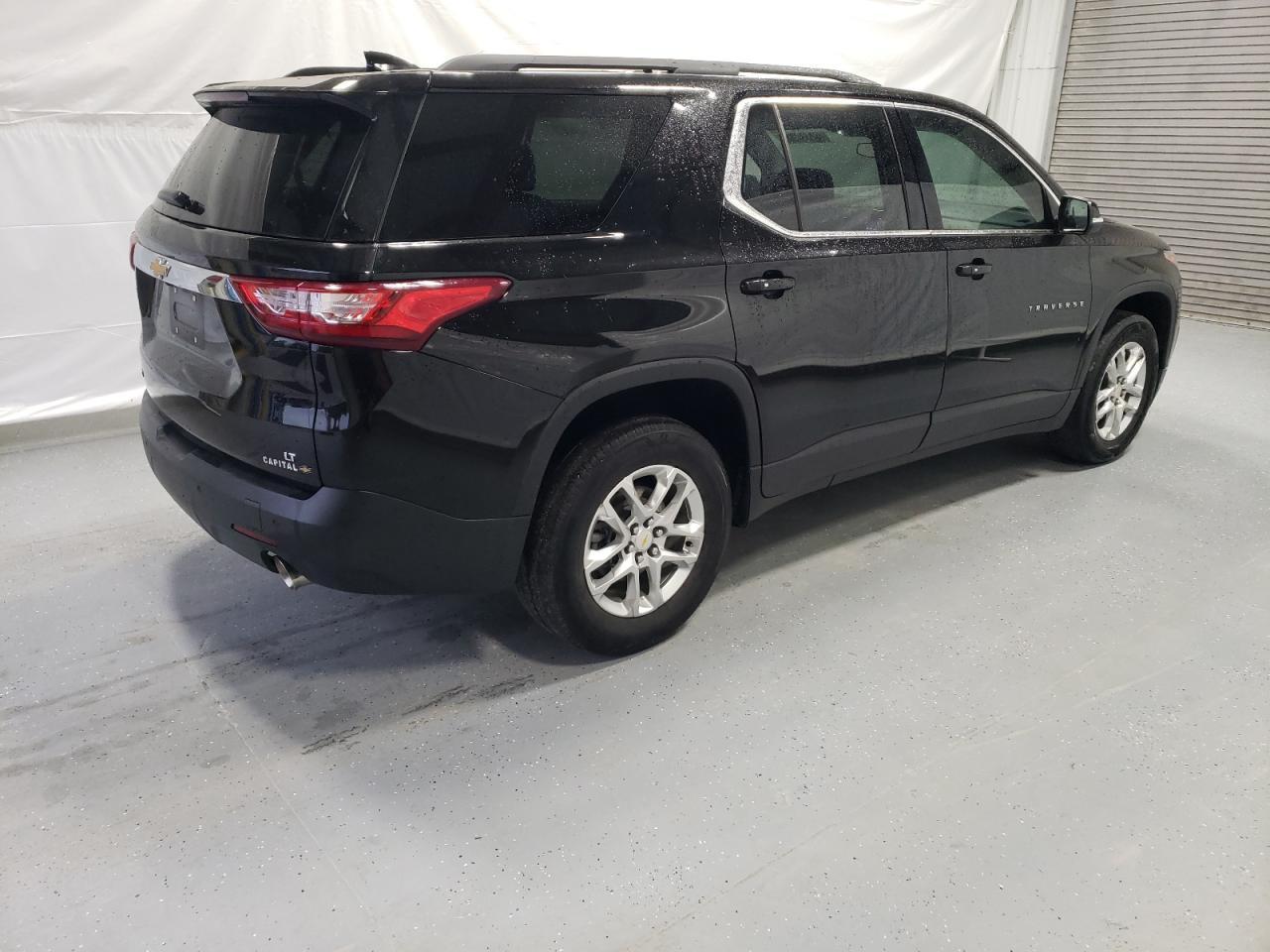 2021 CHEVROLET TRAVERSE L - Фото 3