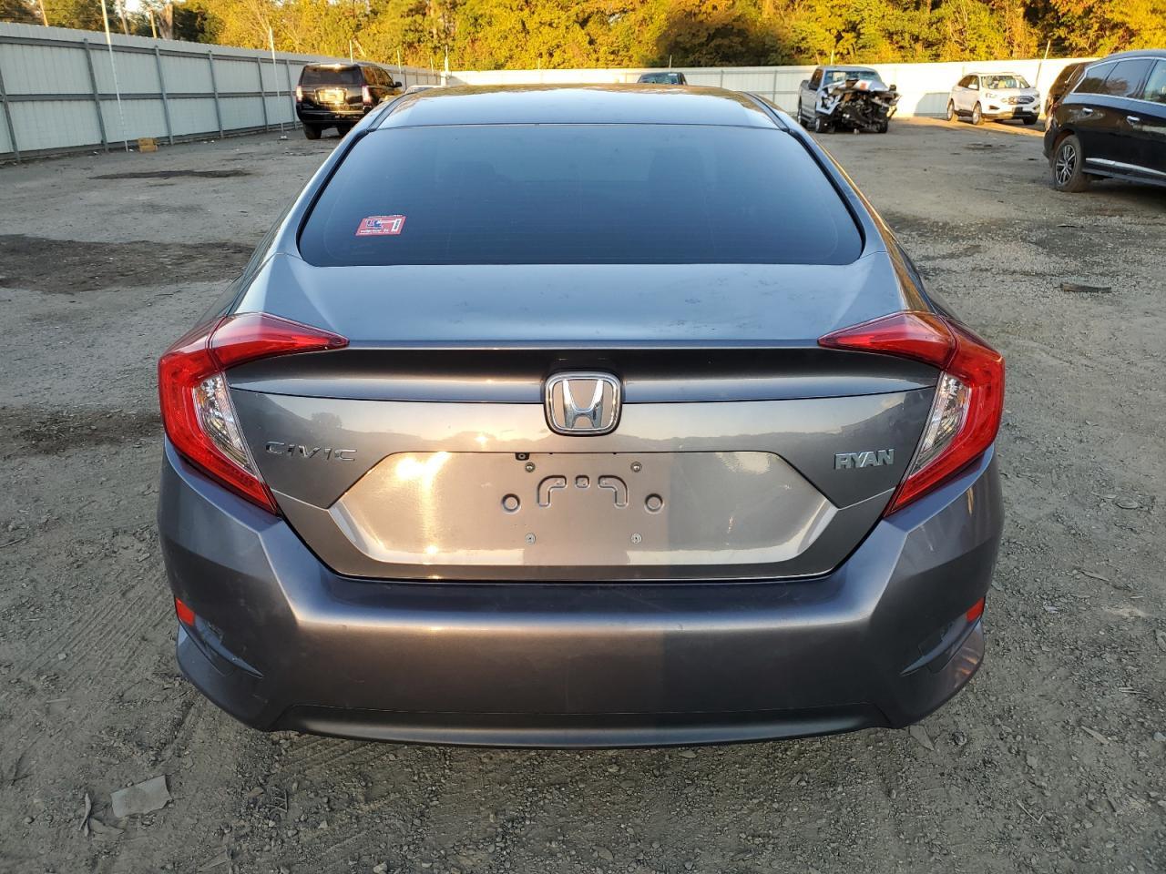 2016 HONDA CIVIC LX - Image 6
