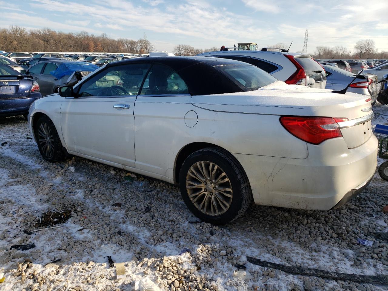 2012 CHRYSLER 200 LIMITE - Image 2