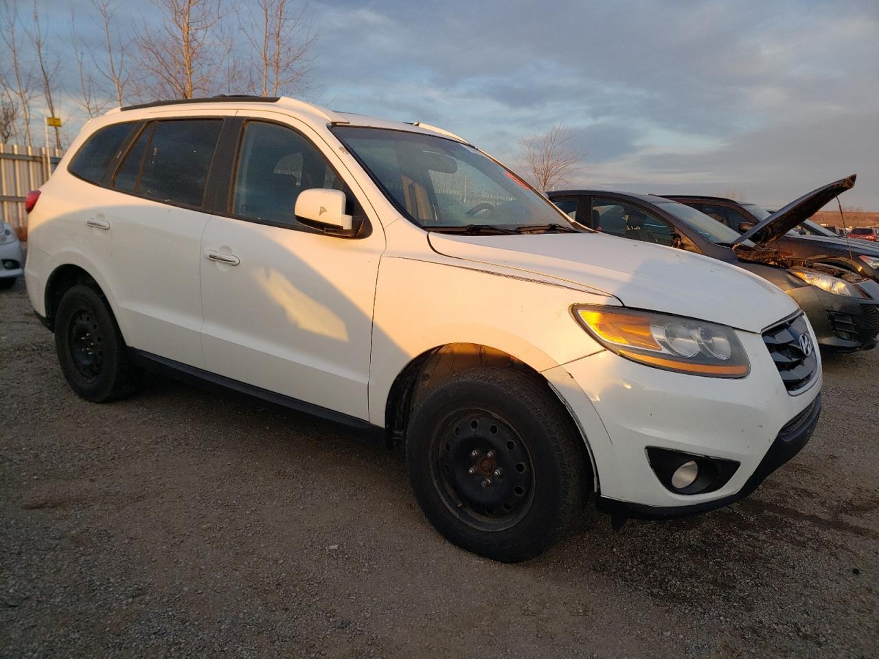 2011 HYUNDAI SANTA FE S - Image 4