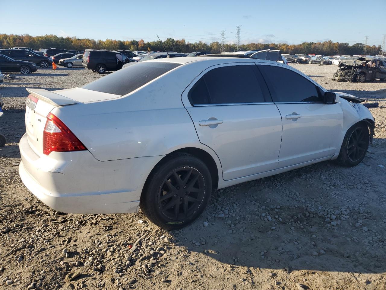 2011 FORD FUSION SEL - Image 3