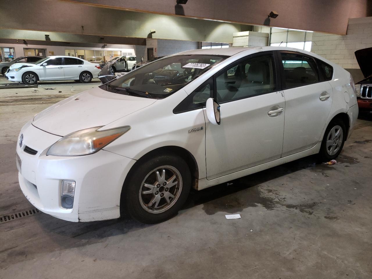 2010 TOYOTA PRIUS car image