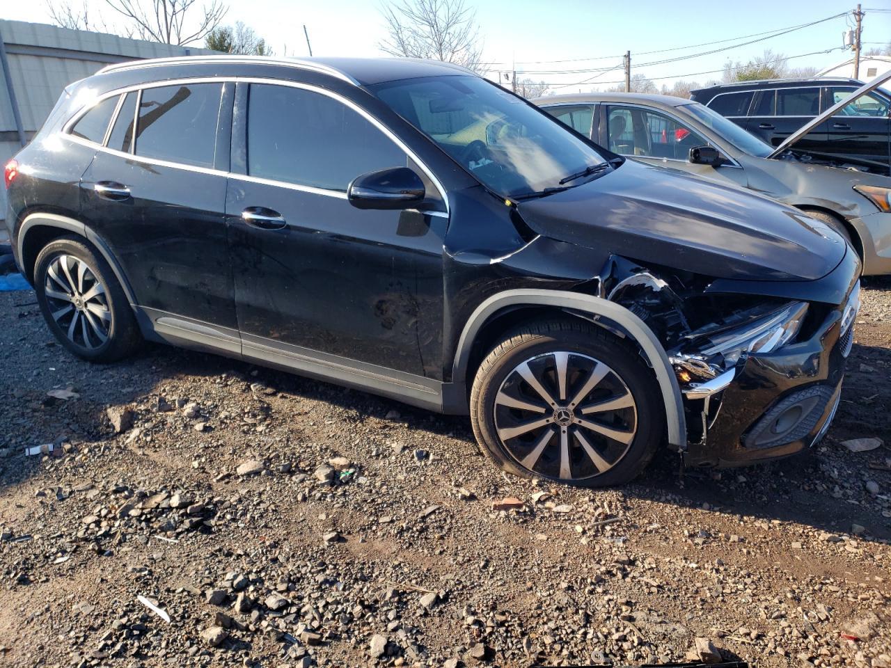 2021 MERCEDES-BENZ GLA 250 4M - Image 4