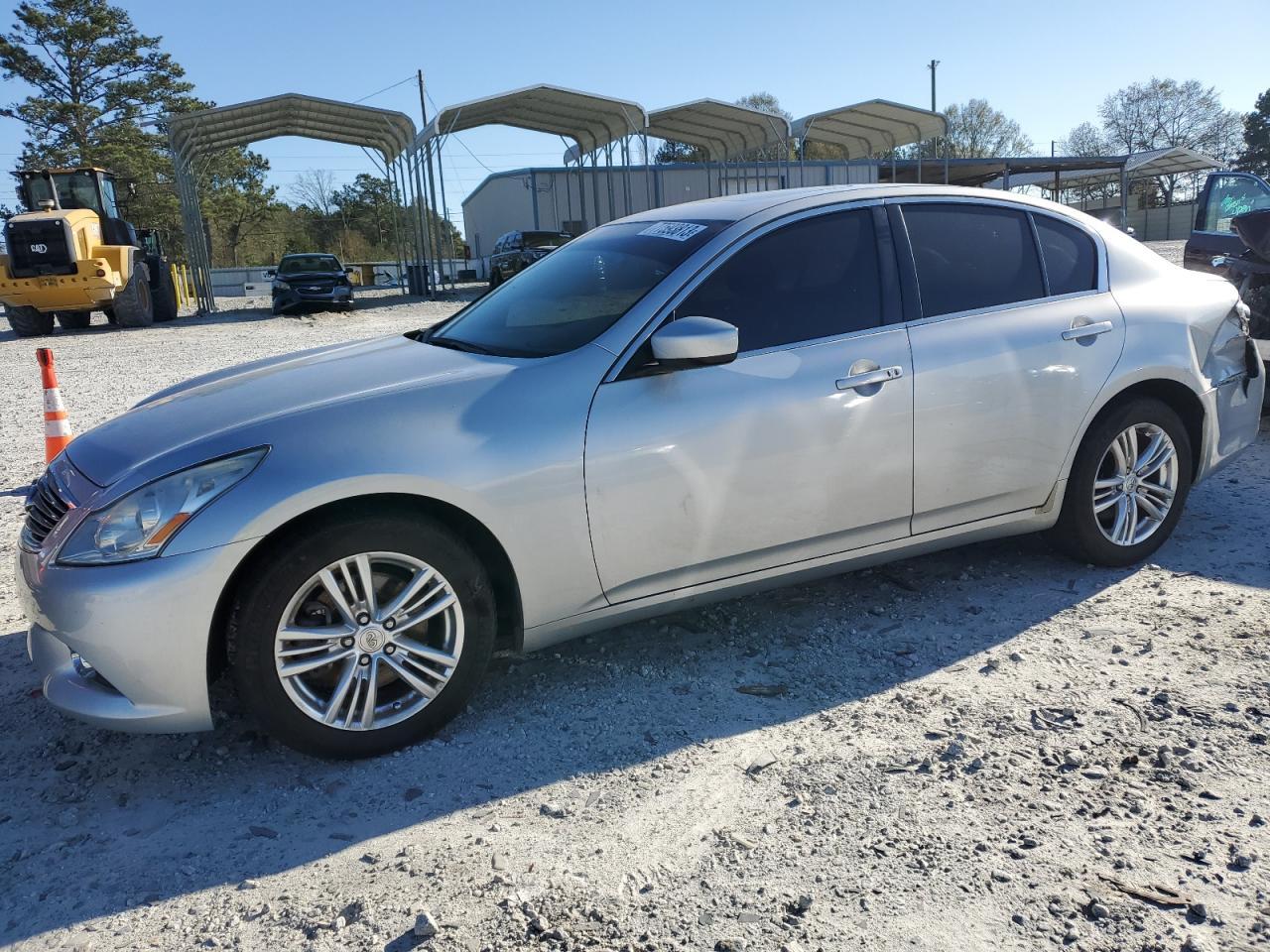 2013 INFINITI G37 car image