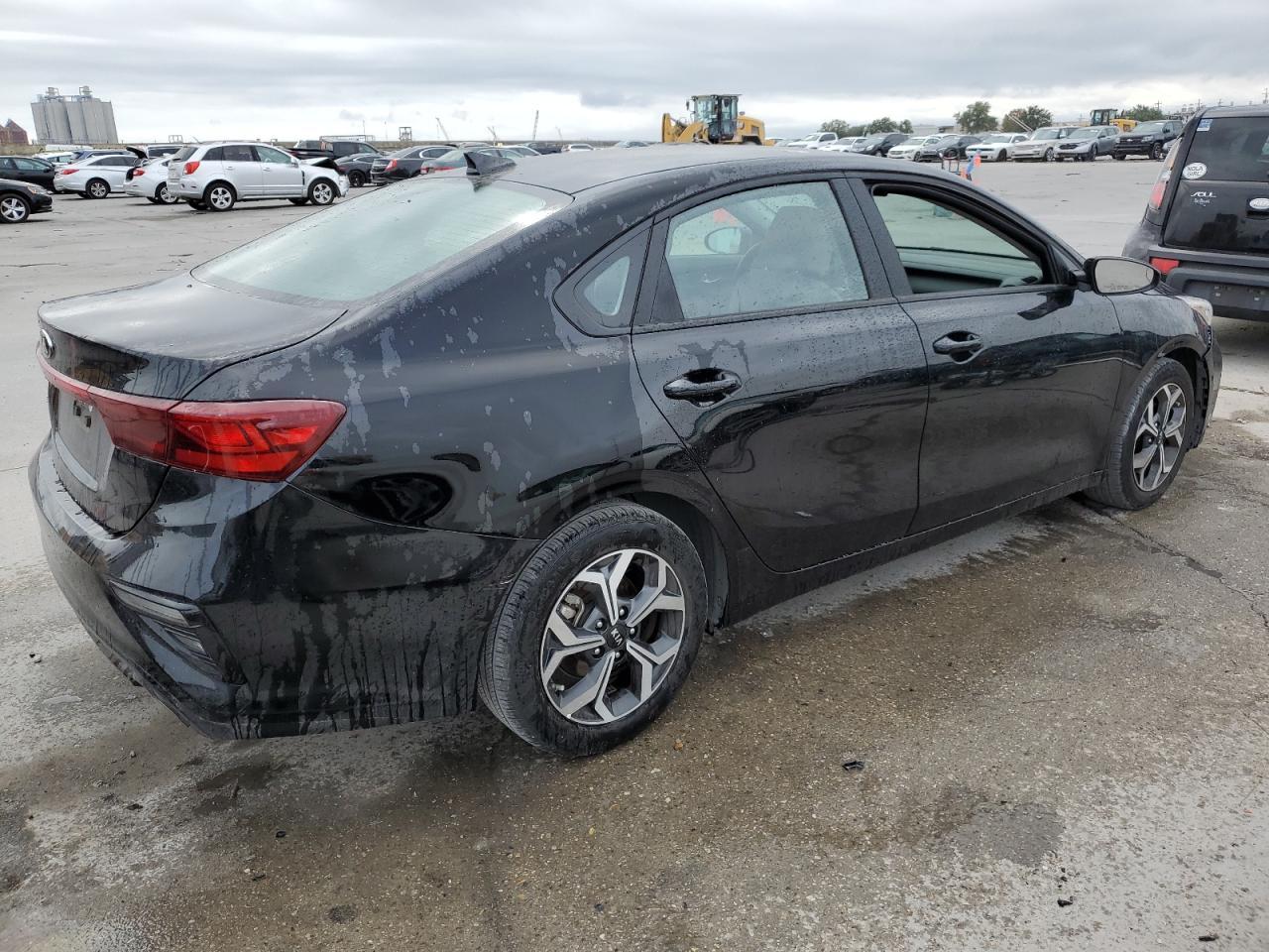 2021 KIA FORTE FE - Фото 3