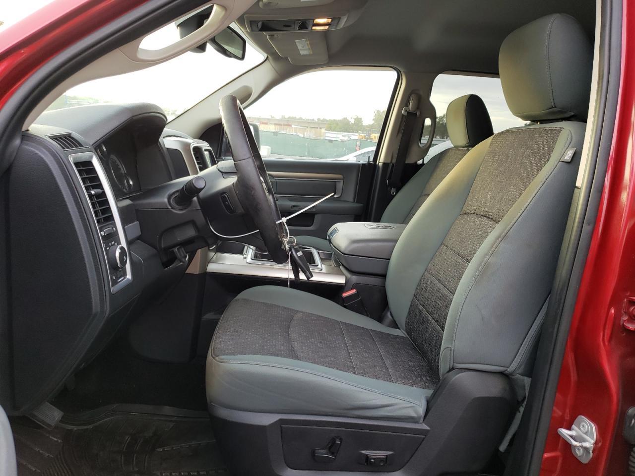 2015 RAM 1500 - Image 7
