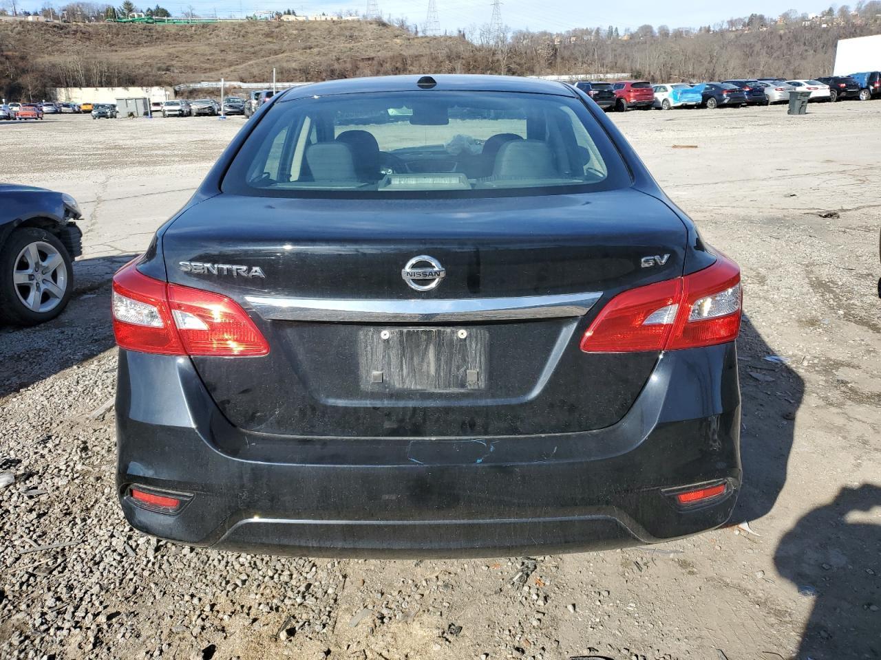 2017 NISSAN SENTRA S - Фото 6