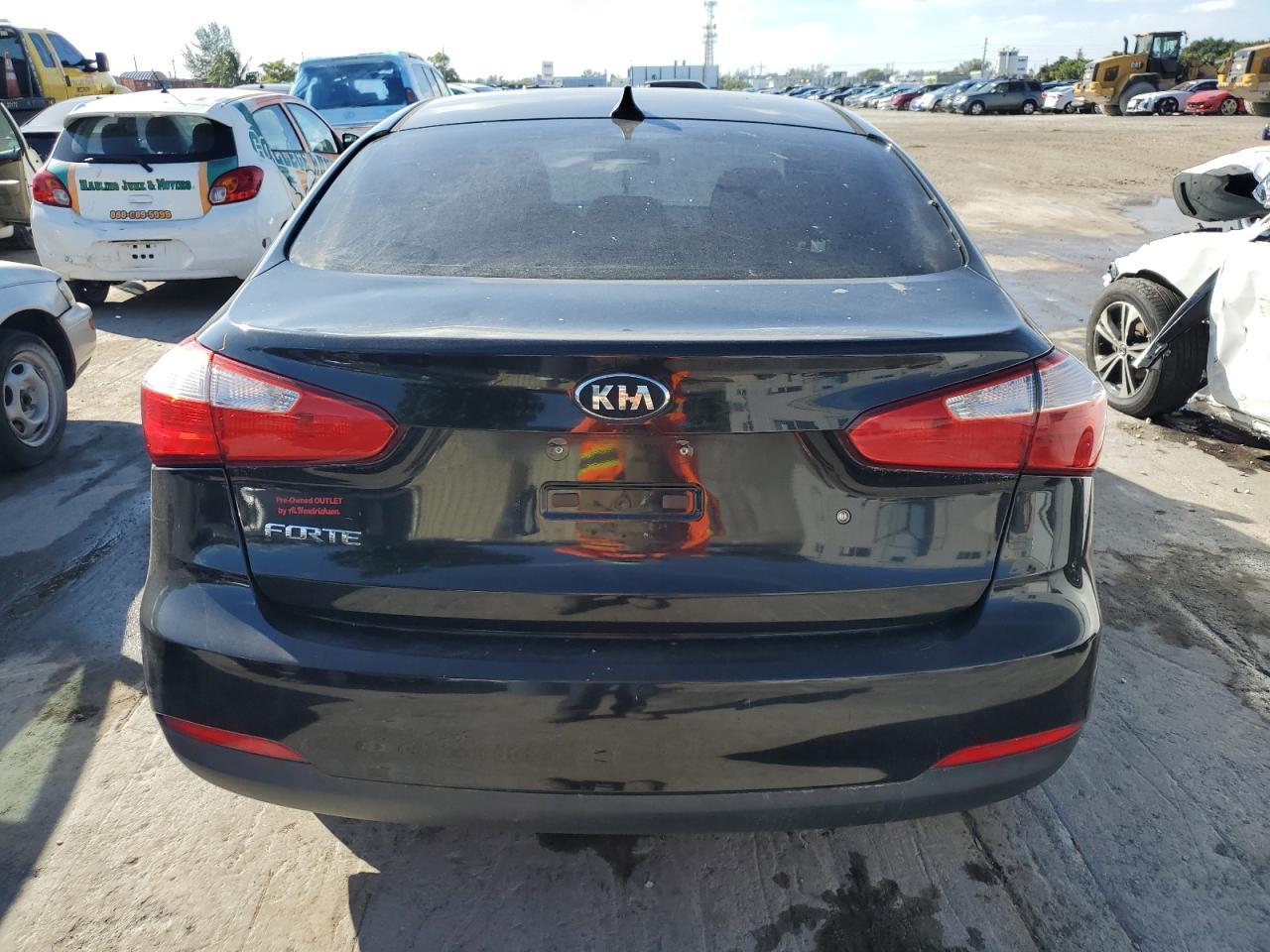 2015 KIA FORTE LX - Фото 6