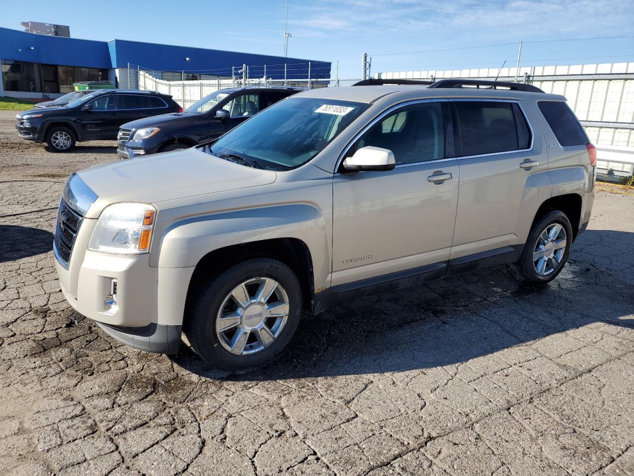 2010 GMC TERRAIN SL car image