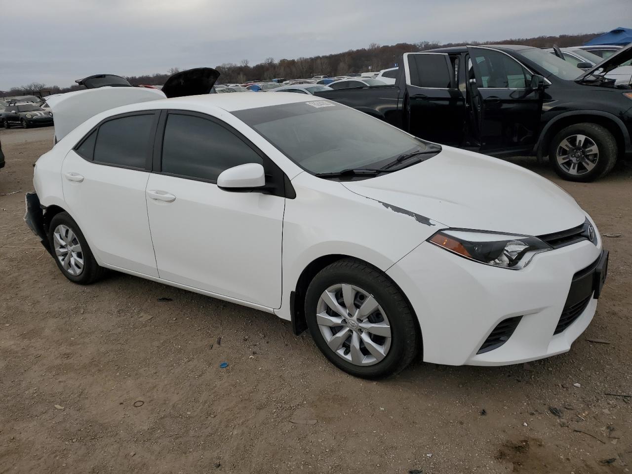 2015 TOYOTA COROLLA L - Image 4