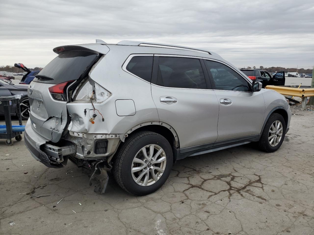 2018 NISSAN ROGUE S - Image 3
