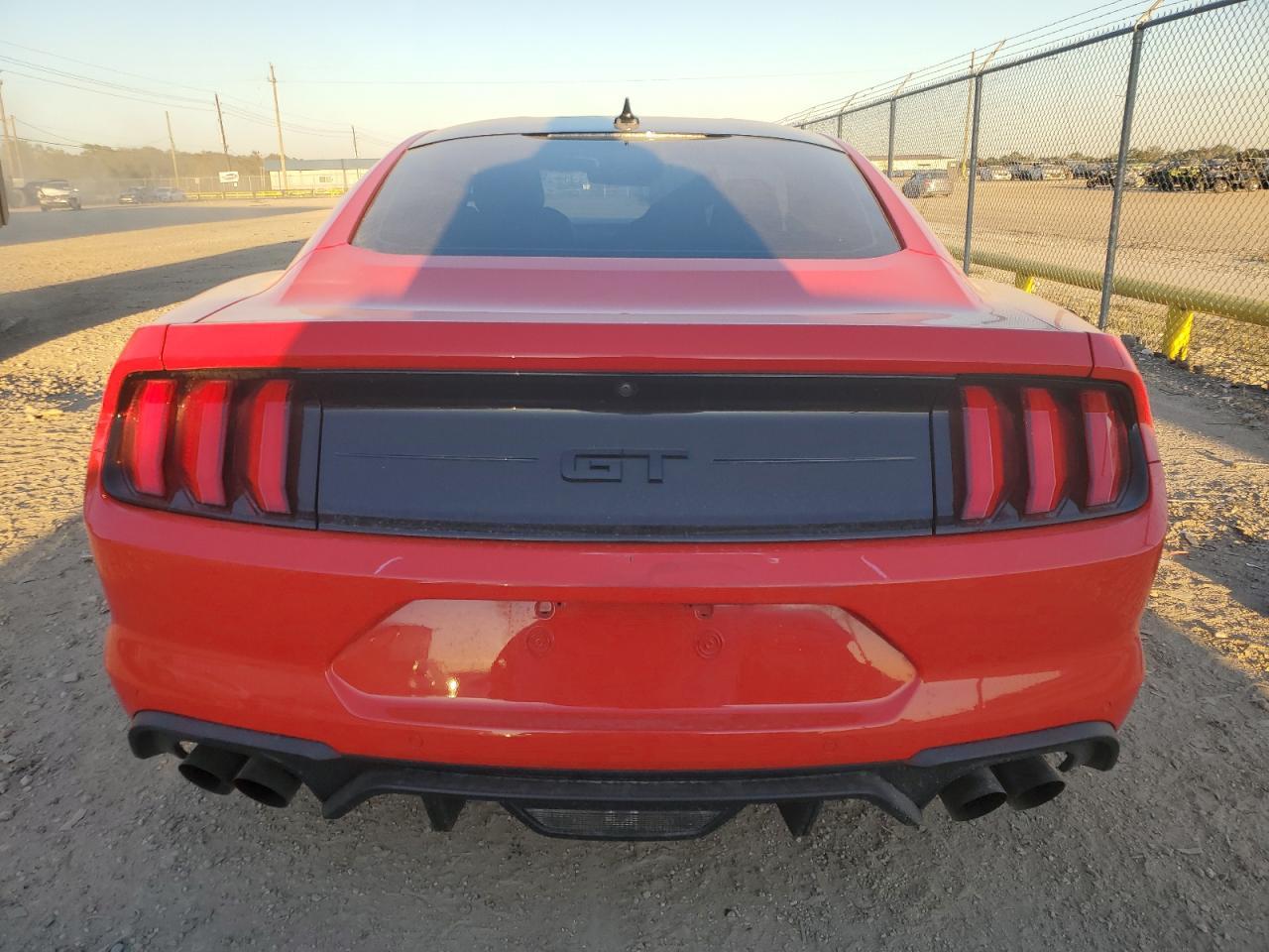 2021 FORD MUSTANG GT - Фото 6