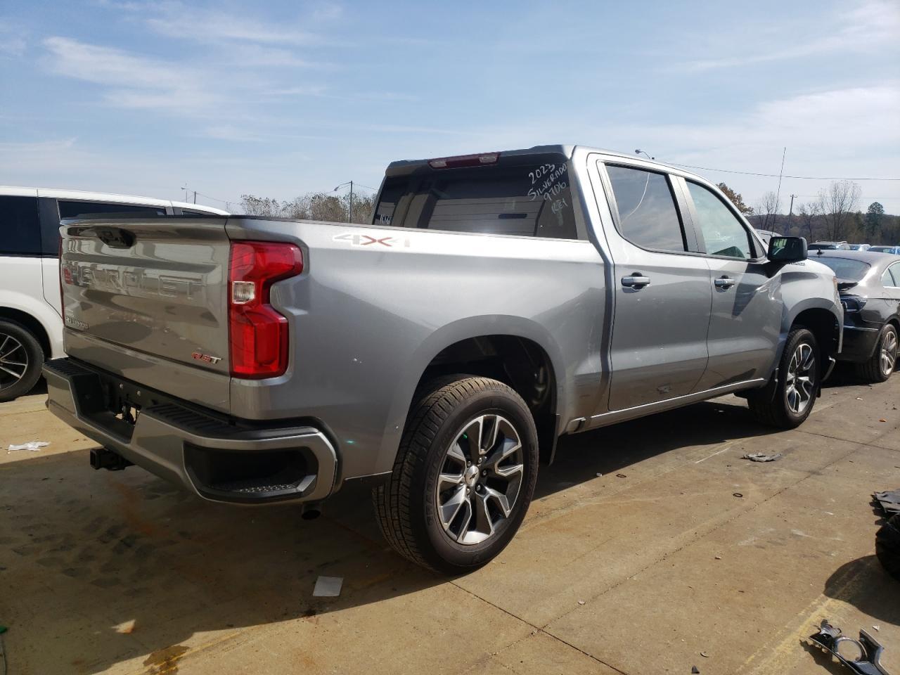 2023 CHEVROLET SILVERADO - Image 3