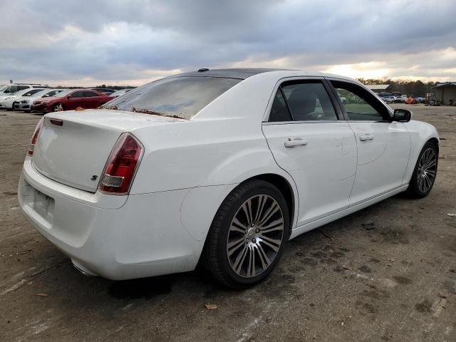 2014 Chrysler 300 S - Image 3