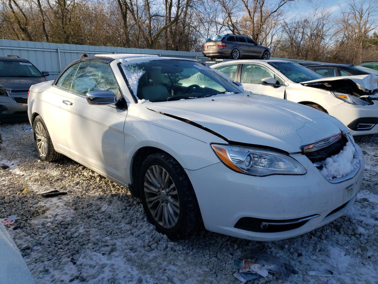 2012 CHRYSLER 200 LIMITE - Image 4