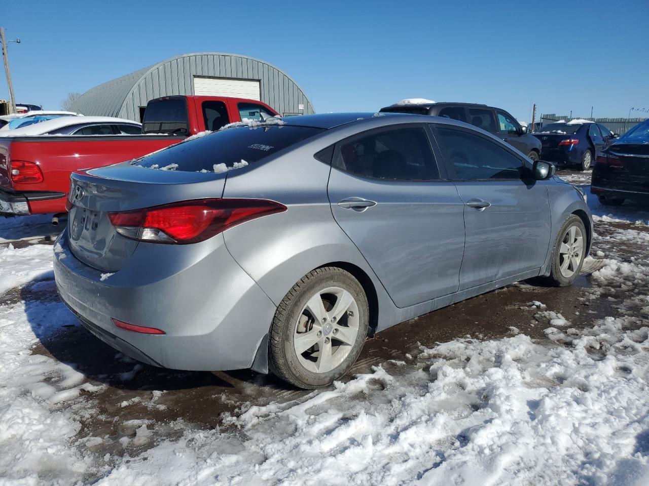 2015 HYUNDAI ELANTRA SE - Image 3