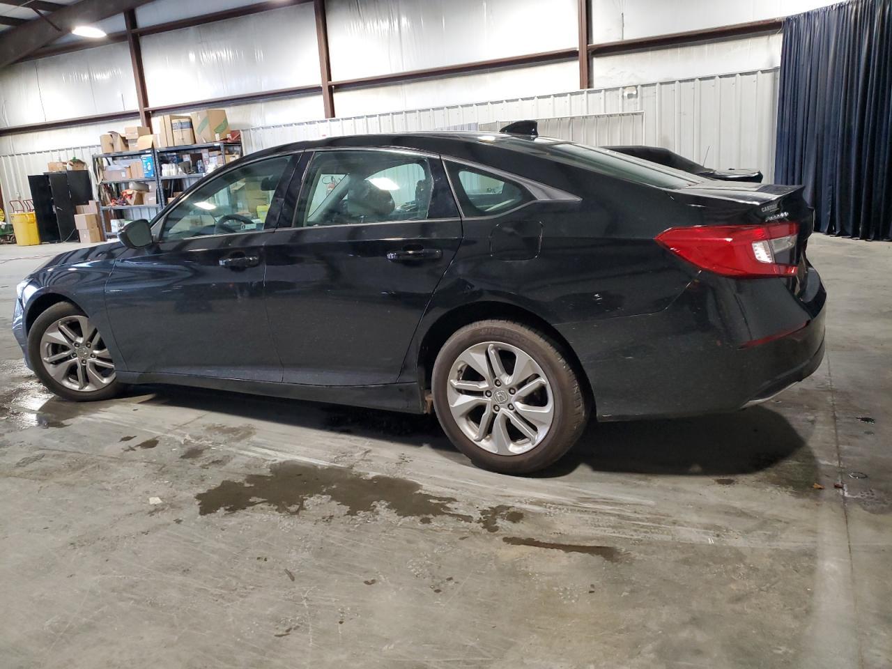 2018 HONDA ACCORD LX - Image 2