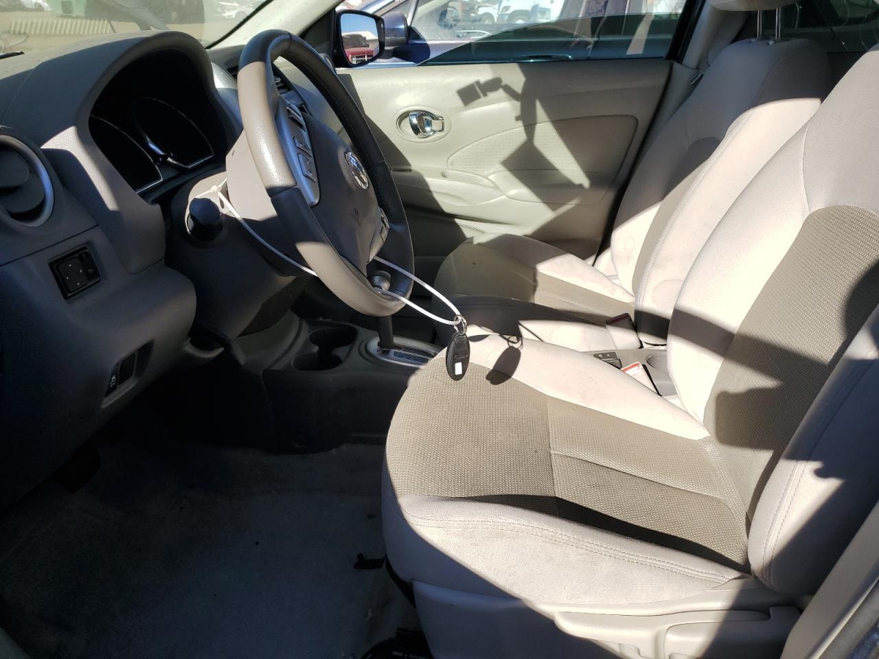 2016 NISSAN VERSA S - Фото 7