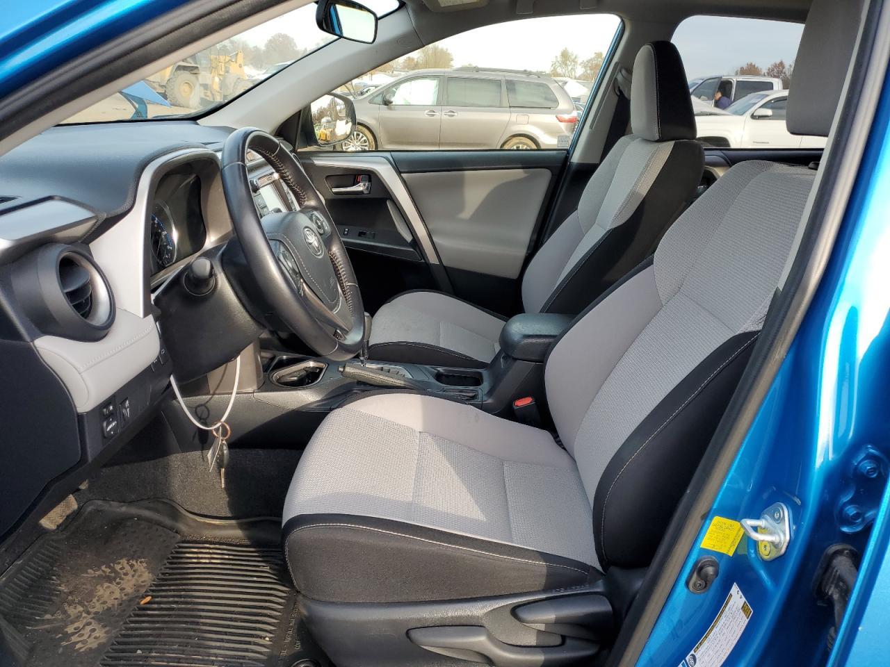 2016 TOYOTA RAV4 XLE - Фото 7