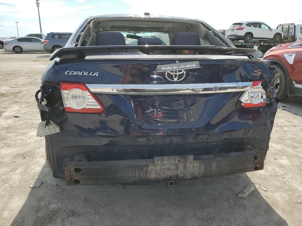 2013 TOYOTA COROLLA BA - Image 6