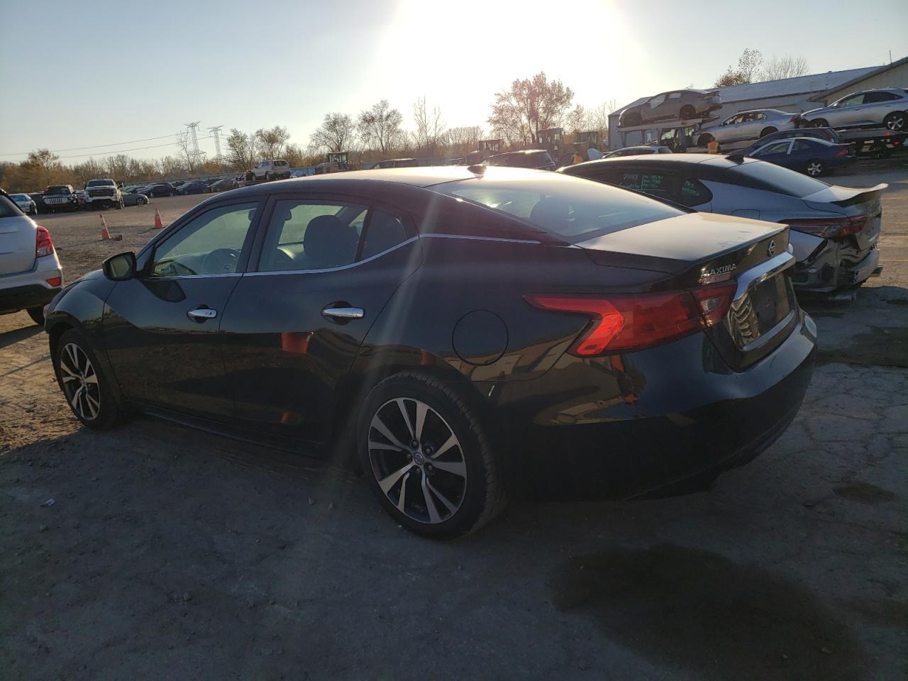 2017 NISSAN MAXIMA 3.5 - Фото 2