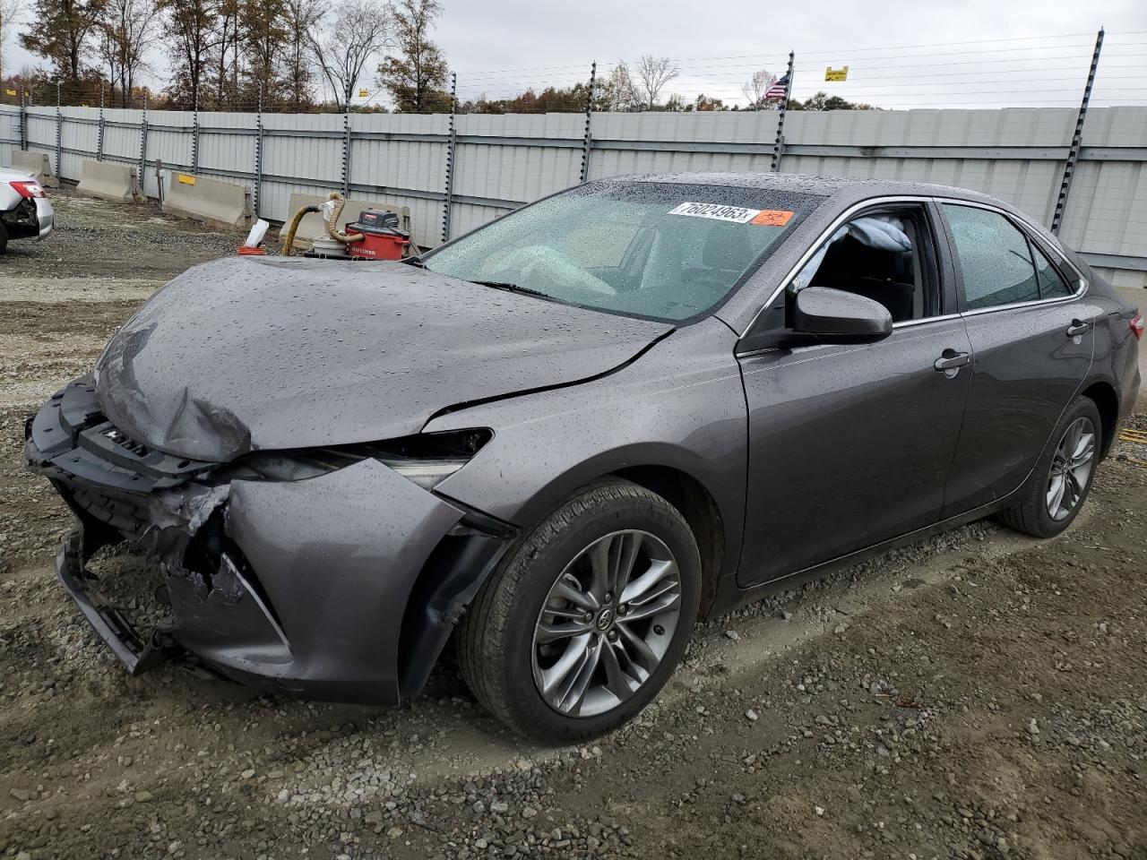 2017 TOYOTA CAMRY LE