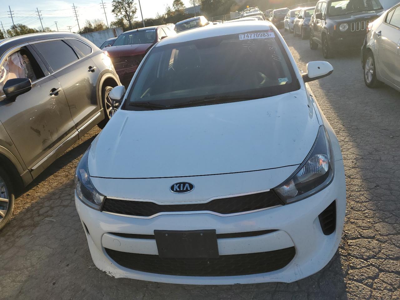 2020 KIA RIO LX - Фото 5