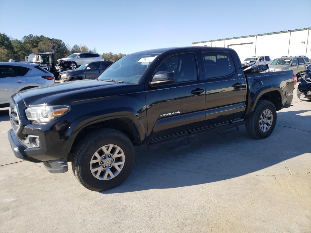 2017 TOYOTA TACOMA DOU