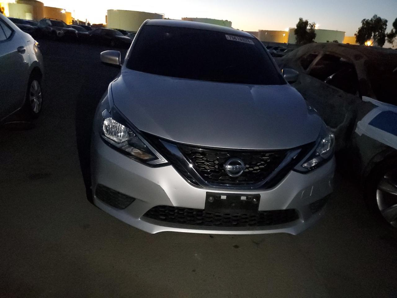 2017 NISSAN SENTRA S - Фото 5