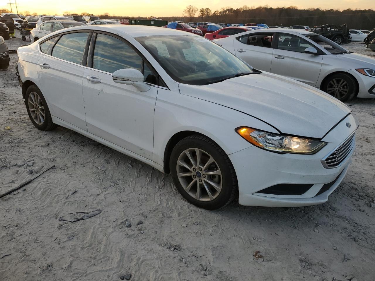 2017 FORD FUSION SE - Фото 4