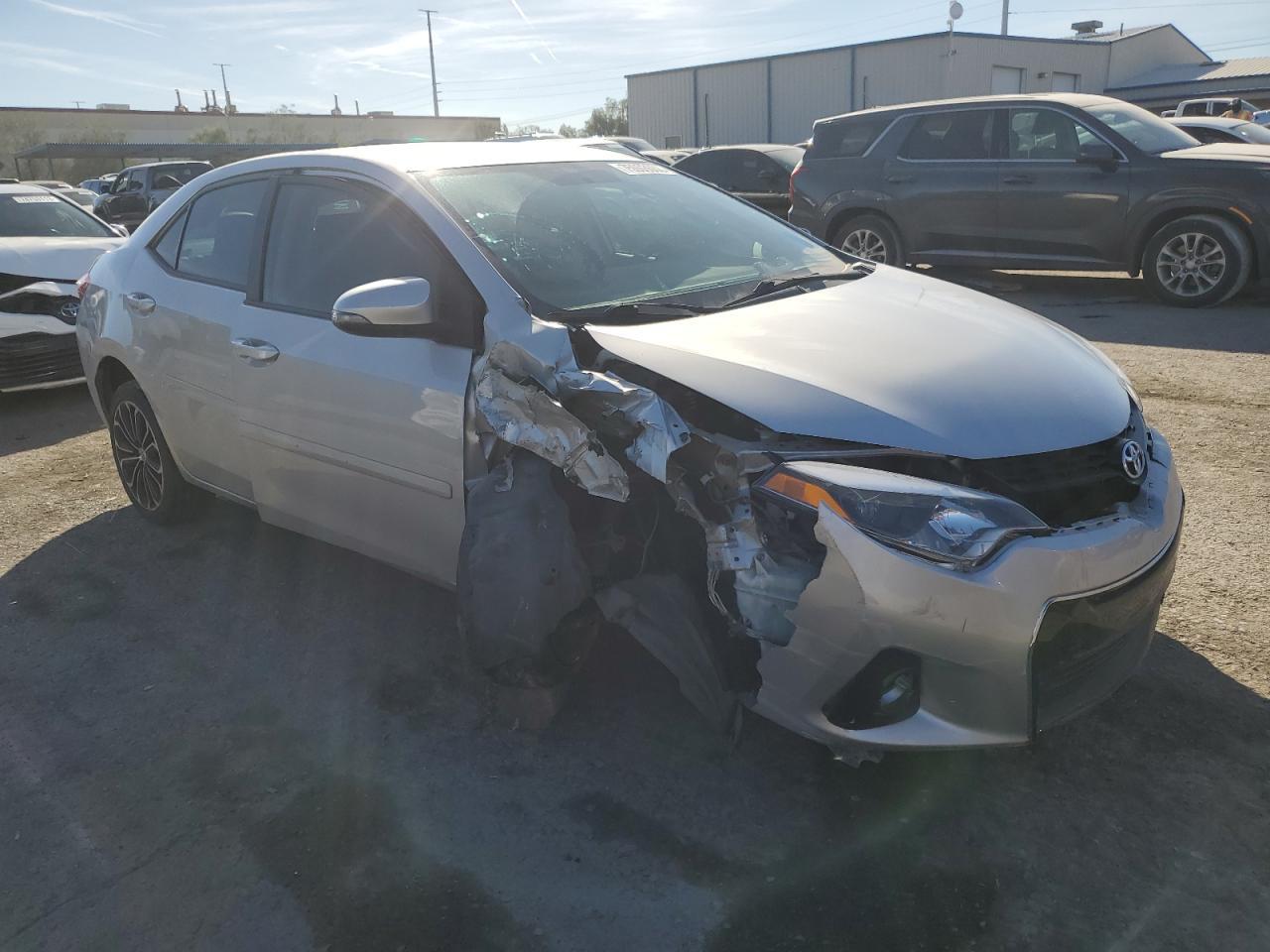 2015 TOYOTA COROLLA L - Фото 4