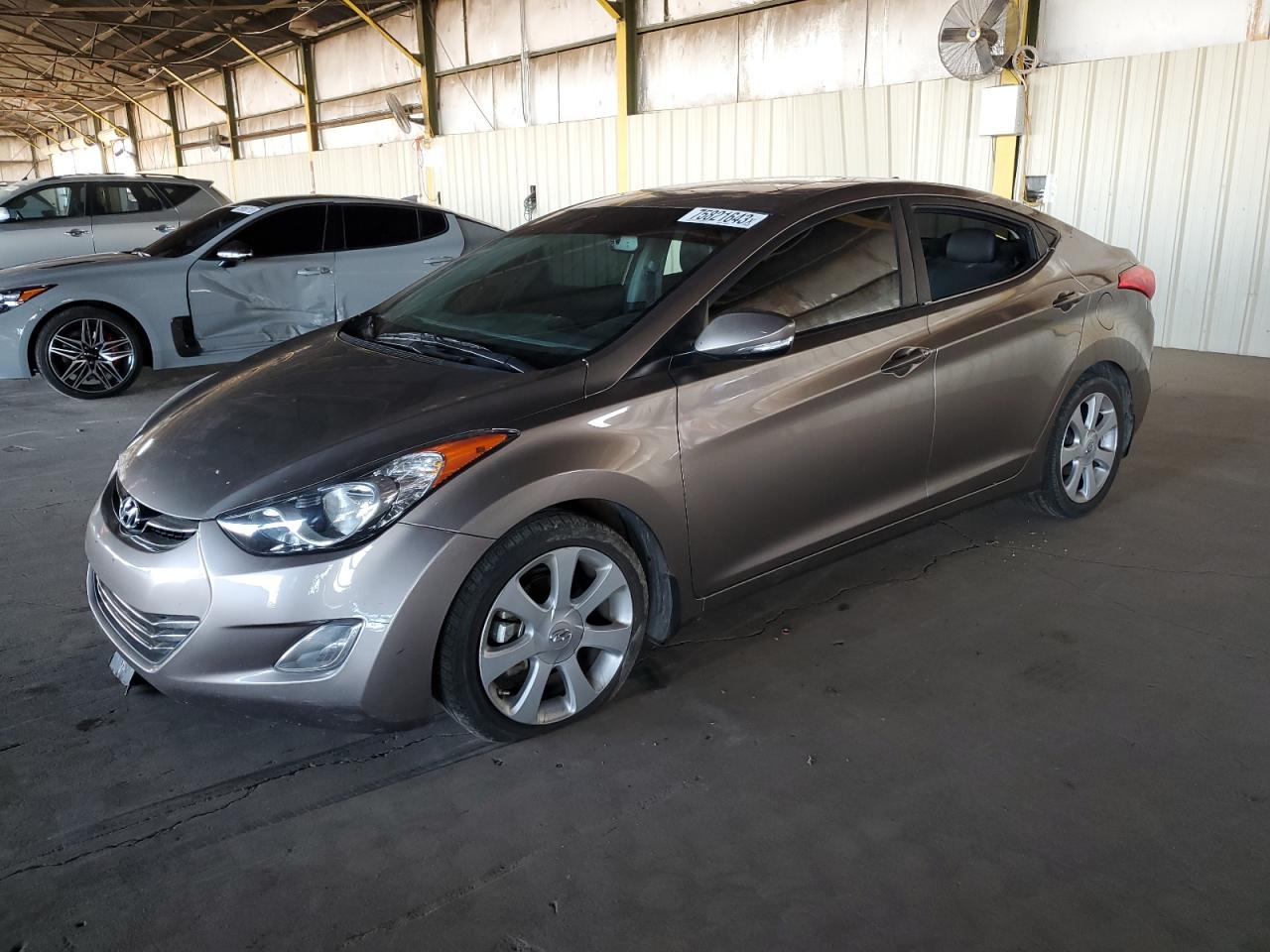 2013 HYUNDAI ELANTRA GL