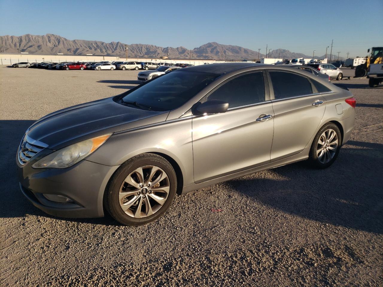 2013 HYUNDAI SONATA SE