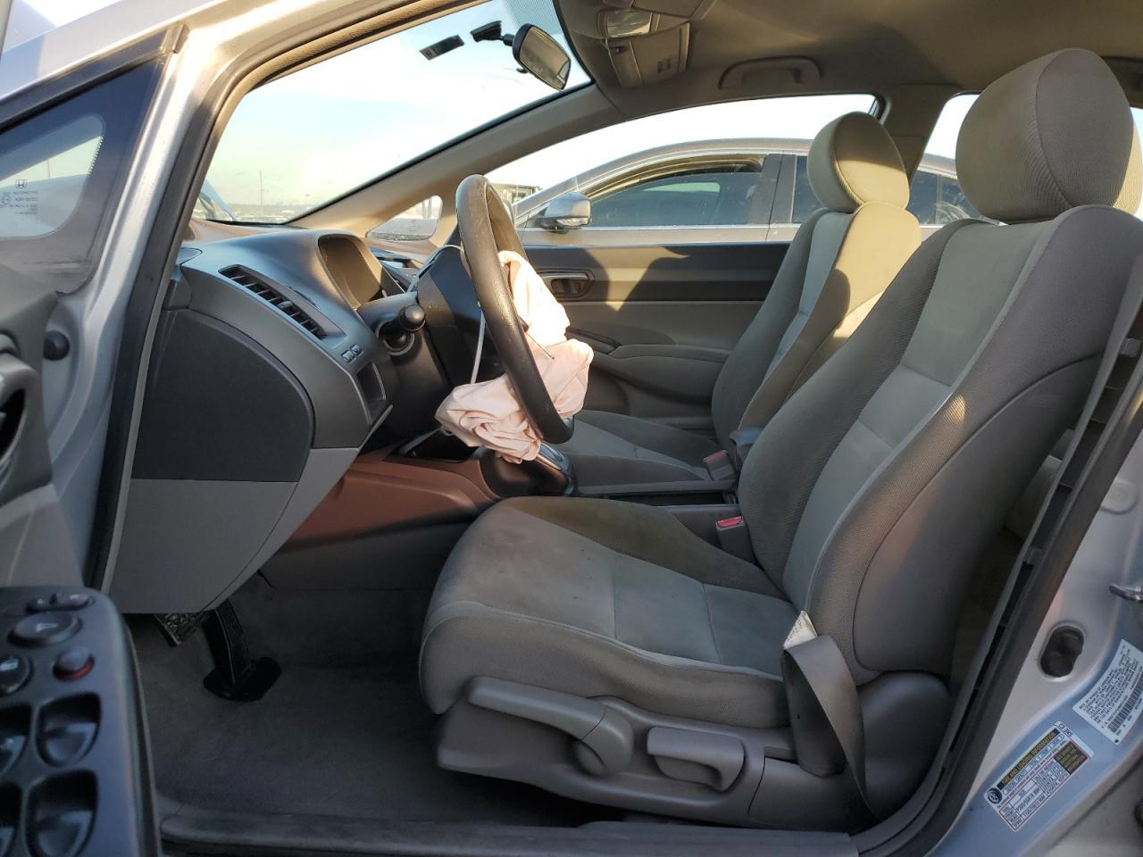 2011 HONDA CIVIC LX - Image 7
