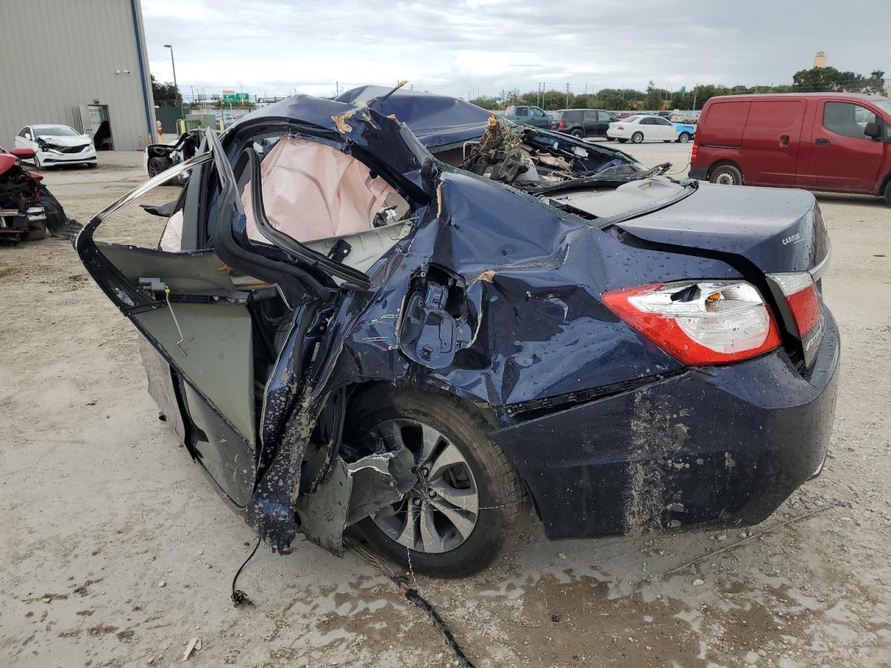 2014 HONDA ACCORD LX - Фото 2