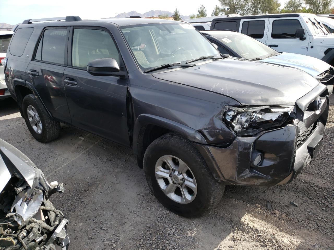 2019 TOYOTA 4RUNNER SR - Image 4
