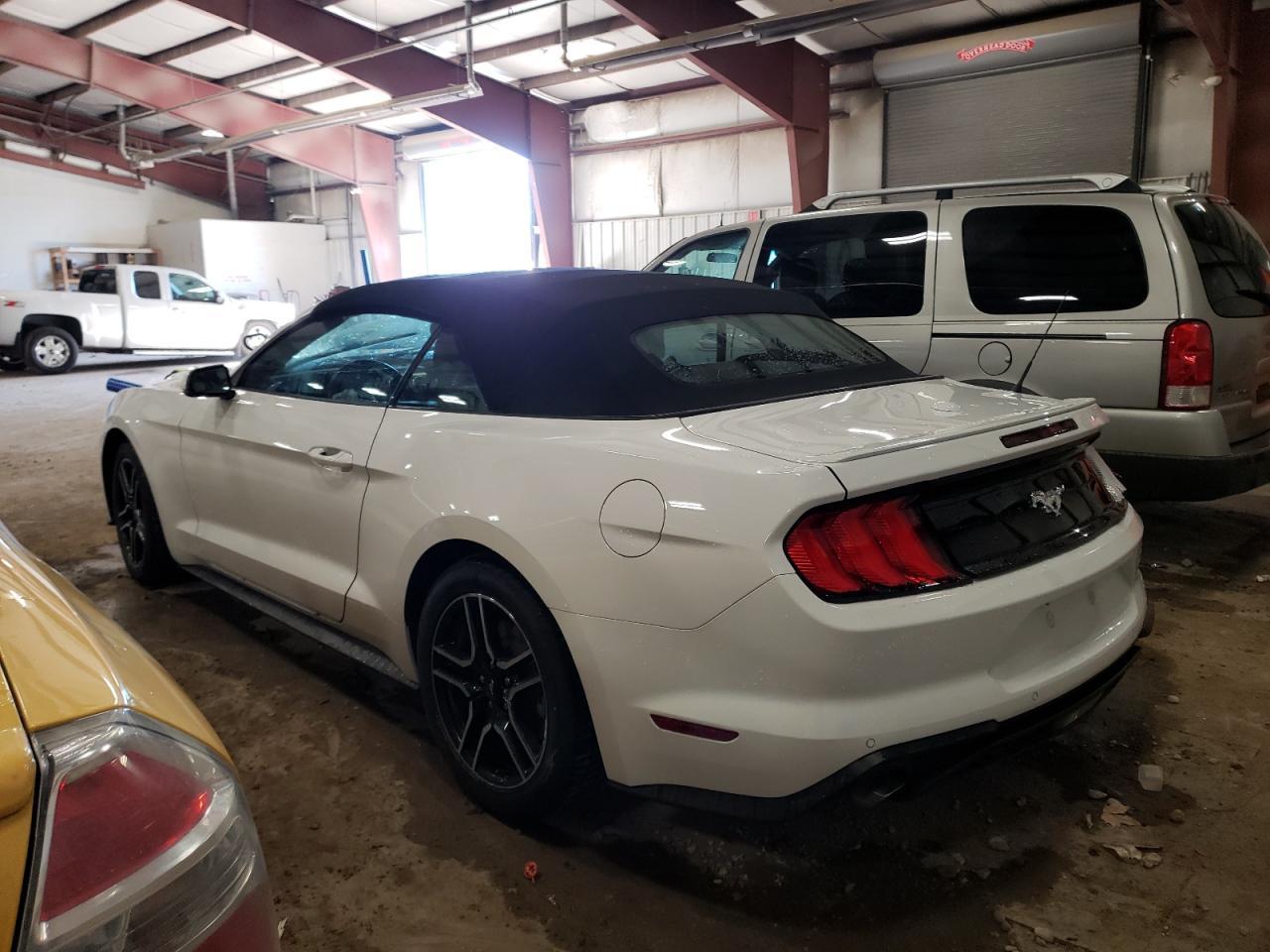 2018 FORD MUSTANG - Фото 2