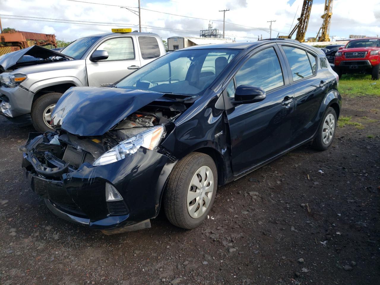 2013 TOYOTA PRIUS C car image