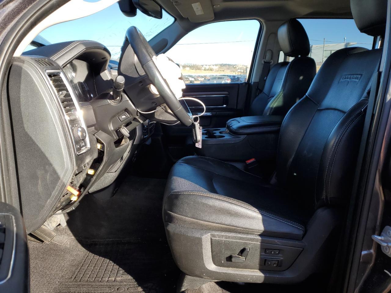 2017 RAM 1500 LARAM - Image 7