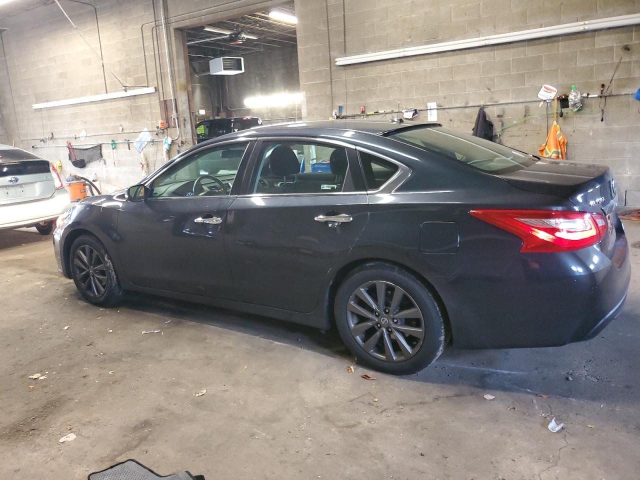 2017 NISSAN ALTIMA 2.5 - Image 2
