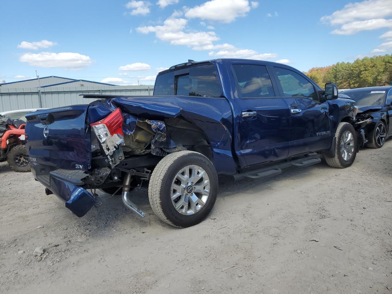 2023 NISSAN TITAN SV - Image 3