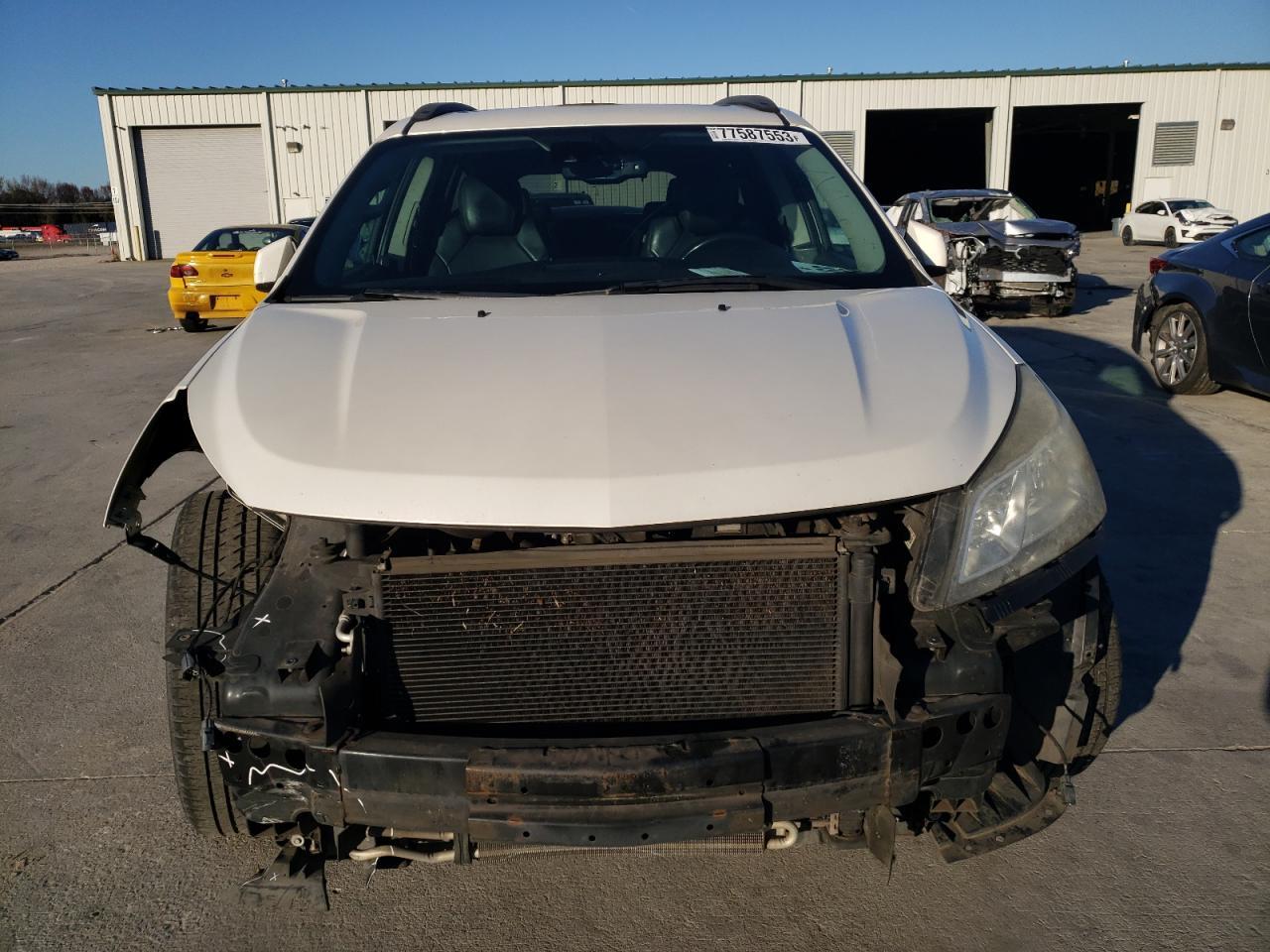 2014 CHEVROLET TRAVERSE L - Image 5