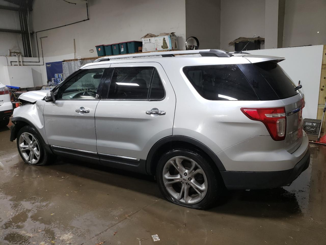 2013 FORD EXPLORER L - Image 2
