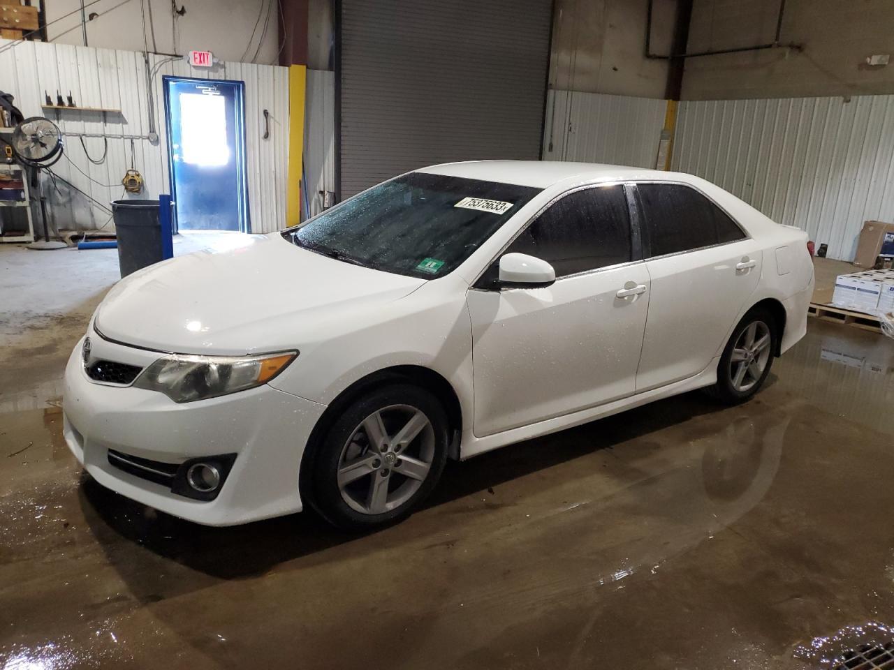 2013 TOYOTA CAMRY L