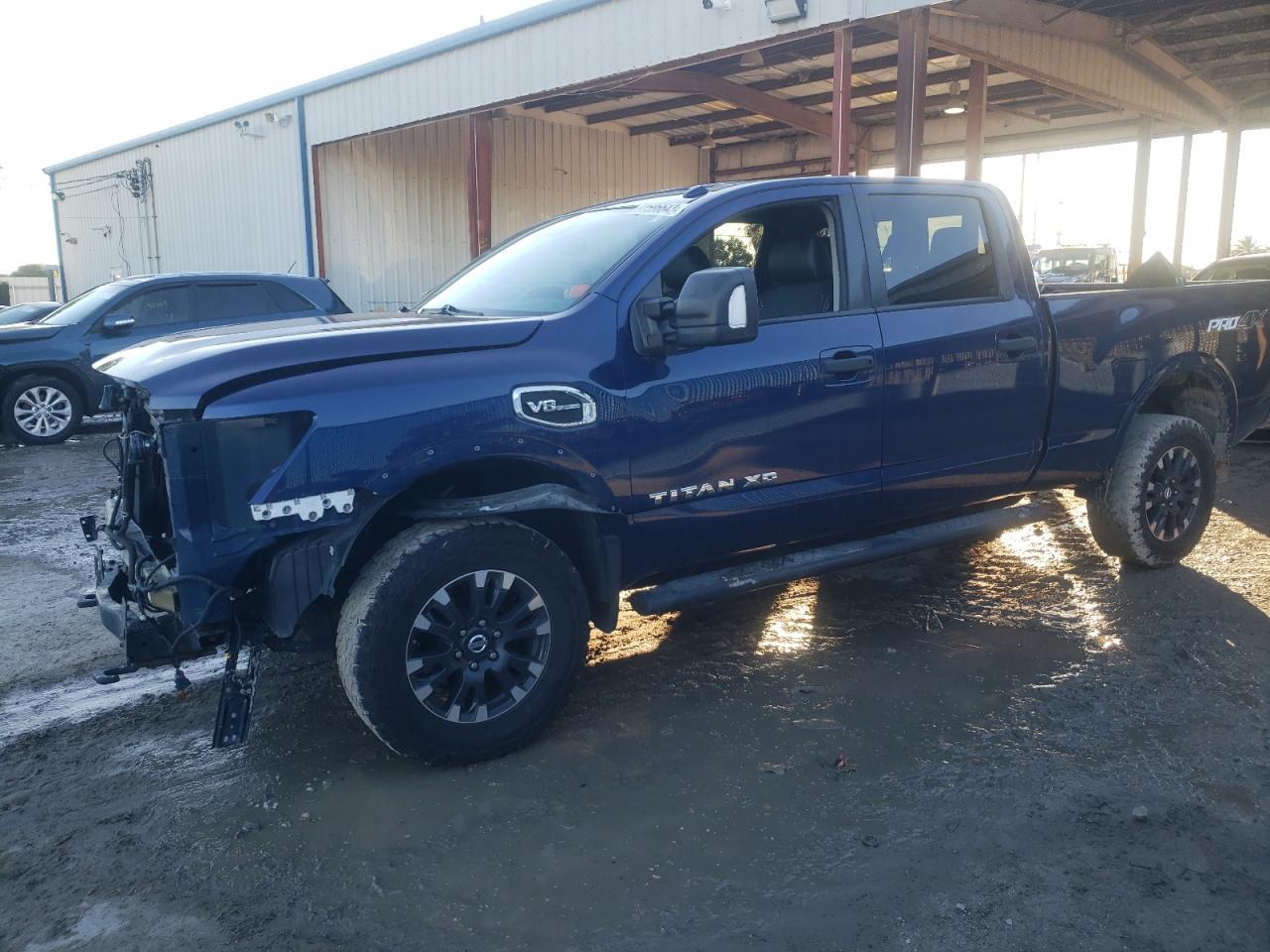 2017 NISSAN TITAN XD S