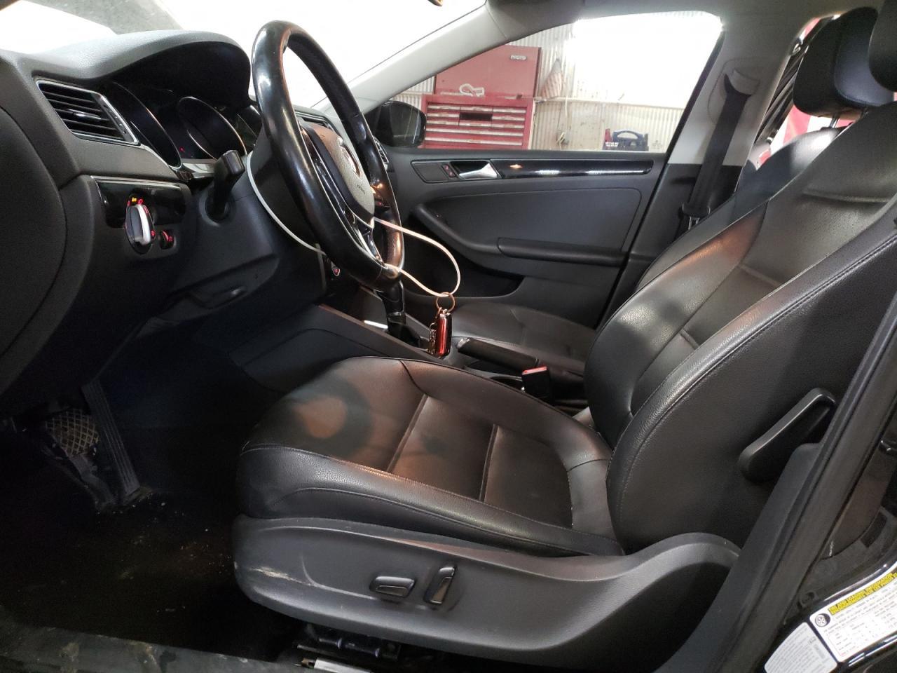 2017 VOLKSWAGEN JETTA SEL - Image 7