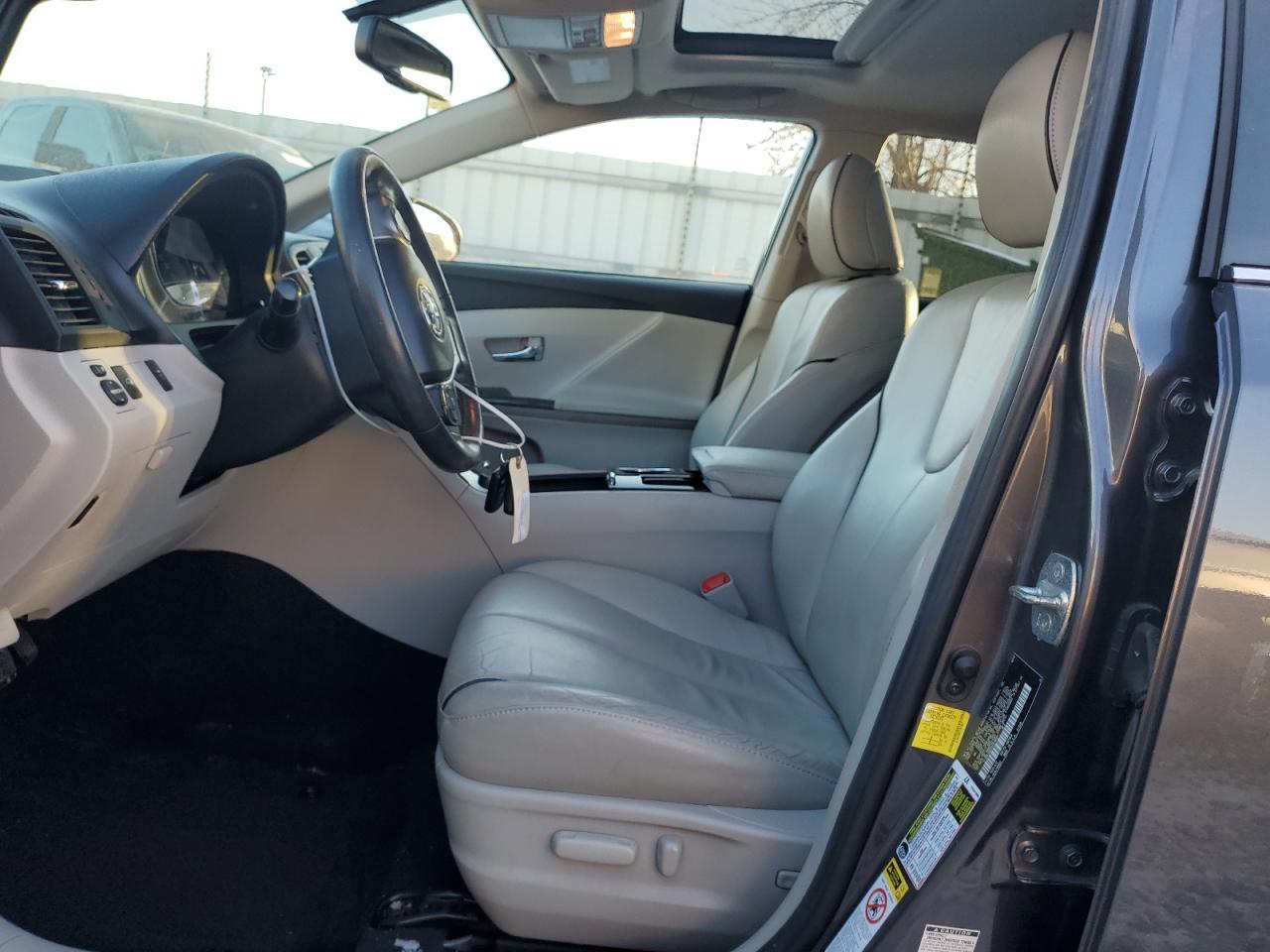 2013 TOYOTA VENZA LE - Фото 7
